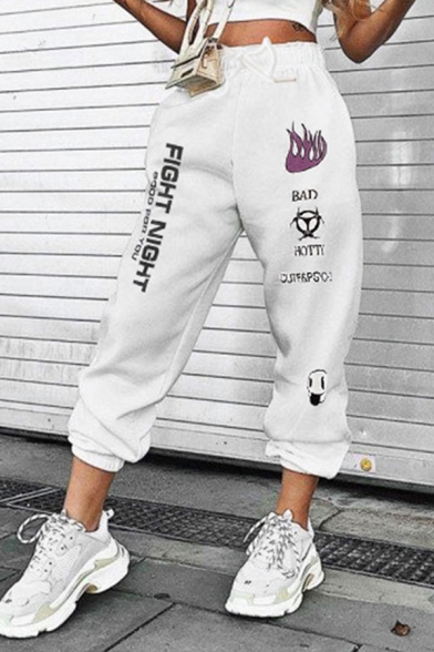 Sportswear Girls Letter Fight Night Flame Graphic Drawstring Waist Cuffed Baggy Sweatpants in White