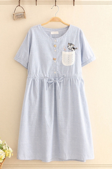 Simple Girls Pocket Cat Embroidered Striped Short Sleeve Round Neck Button up Drawstring Midi Swing Dress in Blue