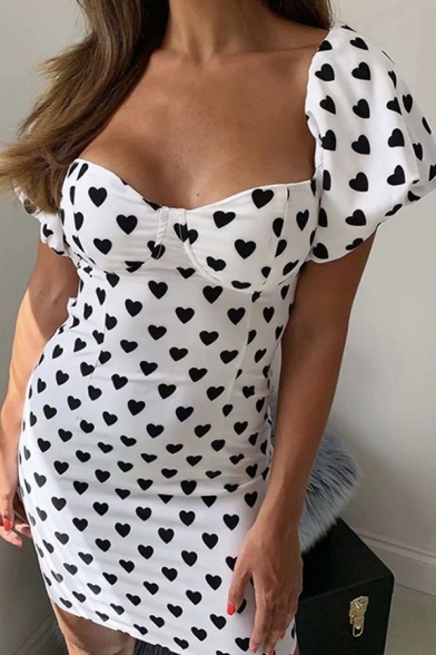Boutique Ladies All Over Heart Printed Puff Sleeve Sweetheart Neck Short A-line Dress