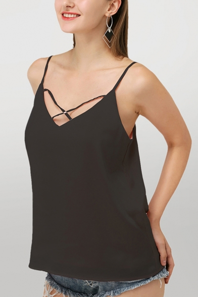 Pretty Ladies Solid Color Spaghetti Straps Hollow-out V-neck Relaxed Cami Top