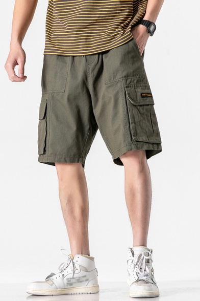 Leisure Cargo Shorts Flap Pocket Applique Pocket Drawstring Mid Rise Loose Fitted Cargo Shorts for Men