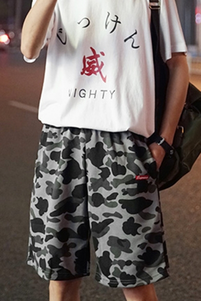 Cool Fashion Camouflage Printed Drawstring Waist Relaxed Sports Sweat Shorts for Men