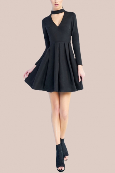 Trendy Plain Long Sleeve V-cutout Short Pleated Flared Dress