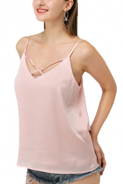 Pretty Ladies Solid Color Spaghetti Straps Hollow-out V-neck Relaxed Cami Top