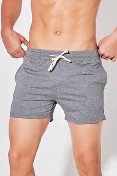 Athletic Solid Color Drawstring Waist Pocket Mid Rise Regular Fit Track Shorts for Men