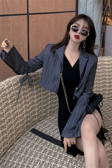 

Grey Pinstripe Printed Notched Lapel Collar Tied Cuff Long Sleeve Single Button Cropped Blazer Coat, LM567125