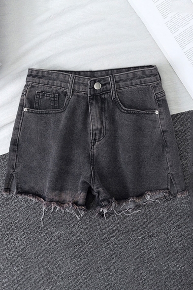 Womens Shorts Fashionable Frayed Split Hem Zipper Fly Regular Fitted Denim Shorts with Washing Effect