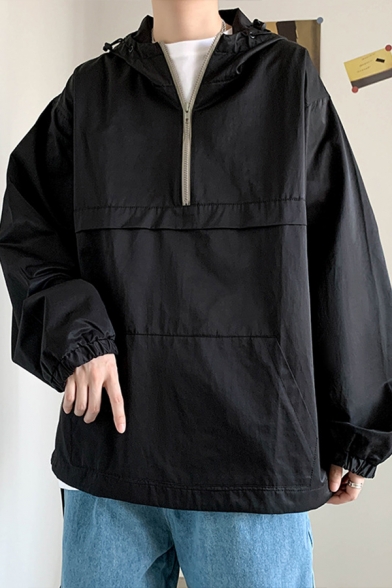 Retro Mens Cargo Sweatshirt Zipper Embellished Bungee-Style Drawstring Kangaroo Pocket Loose Fit Long Sleeve Hooded Sweatshirt