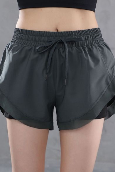 Classic Womens Shorts Solid Color 2-in-1 Anti-Emptied Side Split Hem Drawstring Waist Regular Fitted Sport Shorts