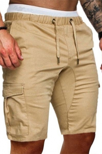 Trendy Men's Cargo Shorts Solid Color Flap Pockets Low Drawstring Waist Knee Length Regular Fitted Shorts