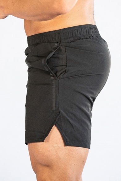 Basic Mens Shorts Contrast Stitching Split Hem Stripe Pattern Elastic Hem Side Pockets Slim Fitted Shorts