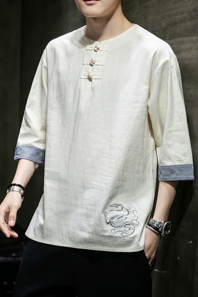 Elegant Men Tee Top Contrast Panel Horn Button Half Sleeves Round Neck Regular Fitted T-Shirt