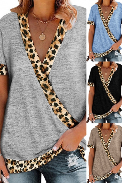 Fashionable Tee Top Leopard Pattern Short Sleeve Surplice Neck Relaxed Fitted T Shirt for Women