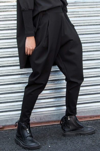 Ladies Trendy Pants Elastic Waist Ankle Length Relaxed Pants in Black