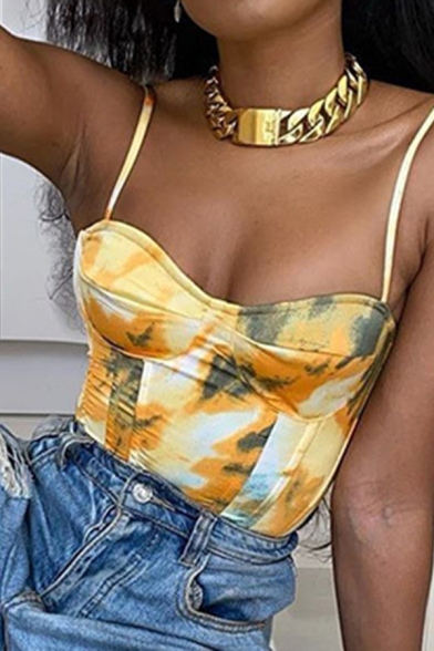 Edgy Looks Womens Tie Dye Pattern Spaghetti Straps Slim Fit Cami Top in Yellow