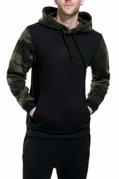 Stylish Men's Hoodie Contrast Panel Camo Print Kangaroo Pocket Long Sleeves Regular Fitted Drawstring Hooded Sweatshirt