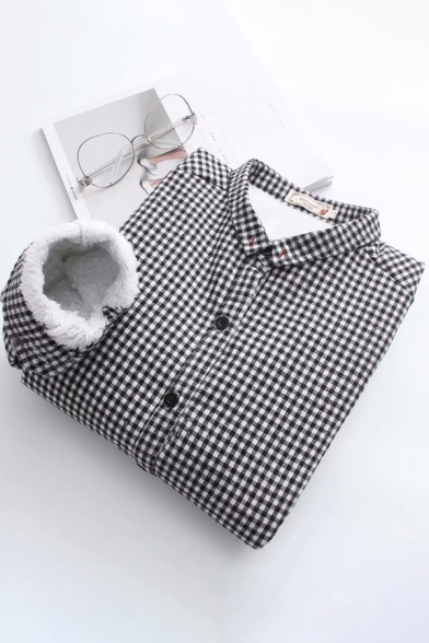 Stylish Ladies Shirt Plaid Printed Sherpa Lined Long Sleeve Turn-down Collar Button Up Relaxed Shirt Top in Black-white