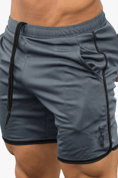 Trendy Mens Shorts Contrast Trim Side Pocket Elastic Waist Split Hem Regular Fitted Shorts