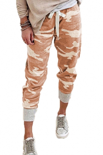 Stylish Women's Pants Camo Pattern Contrast Trim Drawstring Mid Waist Ankle Length Regular Fitted Jogger Pants