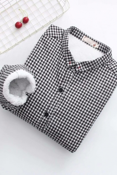 Stylish Ladies Shirt Plaid Printed Sherpa Lined Long Sleeve Turn-down Collar Button Up Relaxed Shirt Top in Black-white