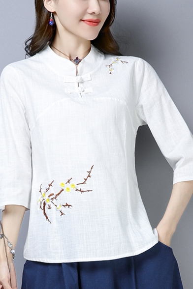 Stylish Women's Shirt Blouse Floral Embroidered Horn Button Front 3/4 Sleeves Regular Fitted Shirt Blouse