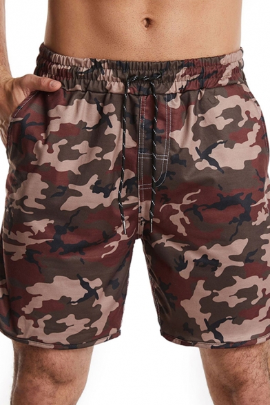 Fancy Men's Shorts Camo Print Drawstring Elastic Waist Side Pocket Mid Waist Straight Shorts