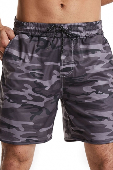 Fancy Men's Shorts Camo Print Drawstring Elastic Waist Side Pocket Mid Waist Straight Shorts