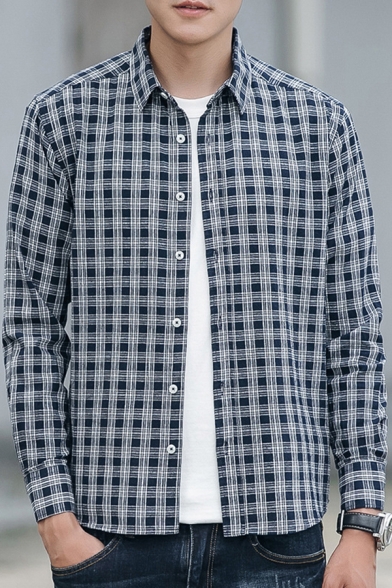 Fashionable Men's Shirt Plaid Pattern Button Closure Turn-down Collar Long Sleeve Regular Fitted Shirt