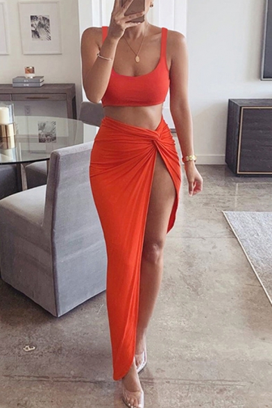 Chic Women's Co-ords Solid Color Scoop Neck Sleeveless Cami Top with Twist Front High Slit Long Skirt Set