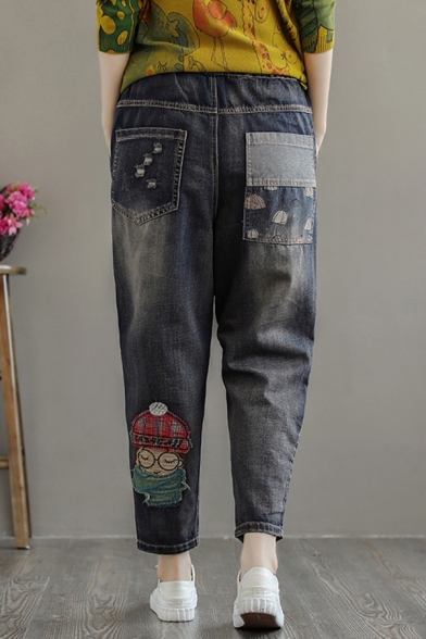 Popular Girls Jeans Cartoon Embroidery Bleach Elastic Waist Ankle Length Tapered Fit Jeans in Blue