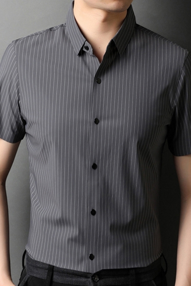 Business Shirt Pinstripe Print Turn Down Collar Button Closure Short-Sleeved Slim Shirt for Men