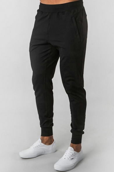 Men Sportive Pants Solid Color Drawstring Waist Slim Fitted Full Length Jogger Pants