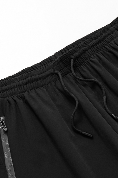 Mens Sporty Shorts Contrast Line Drawstring Waist Zip-up Pocket Knee Length Loose Shorts