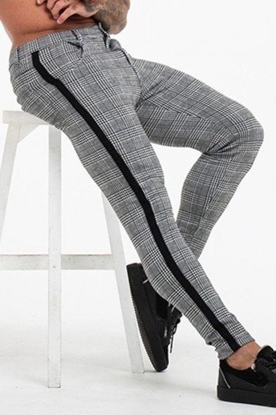 Men Urban Pants Plaid Printed Zip Closure Mid-Rise Side Stripe Full Length Slim Pants