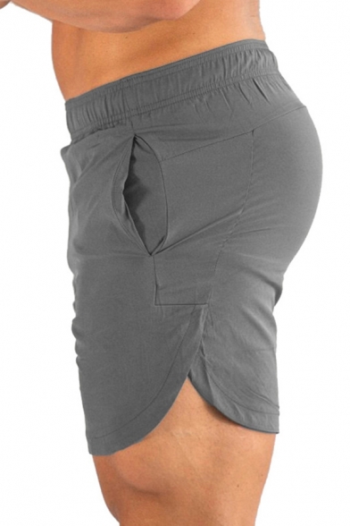 Simple Fitness Shorts Solid Color Elastic Waist Mid Rise Mini Length Skinny Shorts for Men