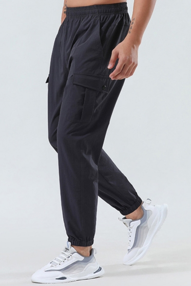Simple Jogger Pants Pure Color Elastic Waist Ankle Length Tapered Sporty Pants for Men