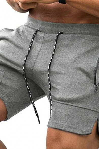Unique Men's Shorts Plain Color Drawstring Elastic Waist Mid-Rised Zip Pocket Detail Slim Fit Shorts