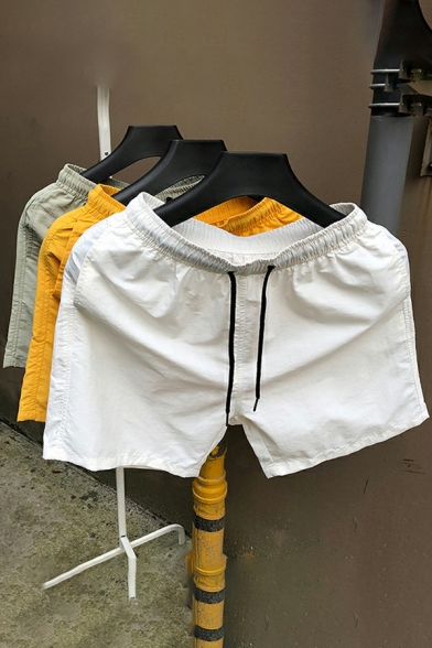 Guy's Trendy Shorts Pure Color Drawstring Elasticated Waist Regular Fit Shorts