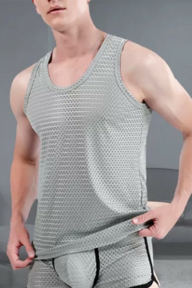 Men's Leisure Tank Solid Color Spoon Collar Sleeveless Regular Fitted Tank Top