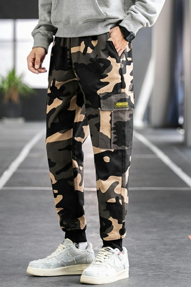 Modern Mens Zip Fly Pants Camo Printed Mid-Rised Flap Pocket Design Cargo Pants