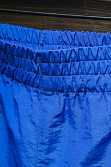 Conservative Guys Shorts Stripe Trimmed Pocket Detail Regular Shorts