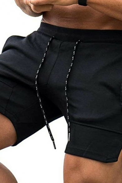 Men Vintage Shorts Solid Color Elastic Waist Side Pocket Split Hem Slim Fit Shorts
