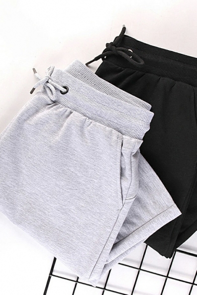 Dashing Shorts Pure Color Drawstring Elastic Waist Mid-Rised Straight Fit Shorts for Men
