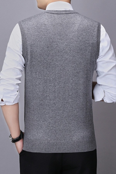 Mens Vintage Sweater Vest Pure Color Sleeveless V-Neck Skinny Fitted Knitted Sweater Vest