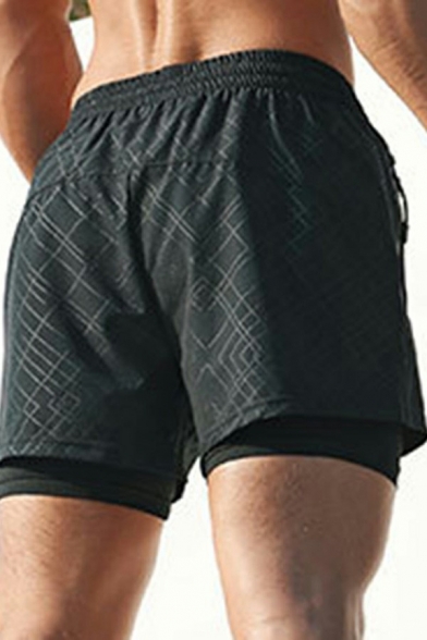 Fashionable Shorts Camo Pattern Mid Rise Elastic Waist Front Pocket Slim Fit Mini Shorts for Men