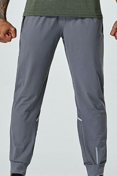 Men Fancy Pants Solid Color Pocket Designed Elasticated Waist Mid Rise Slim Pants
