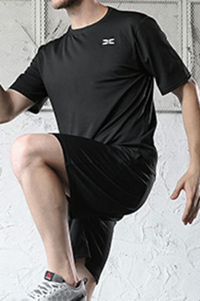 Elegant Guys Set Logo Pattern Short Sleeves Round Neck T-Shirt Elasticated Waist Shorts Set