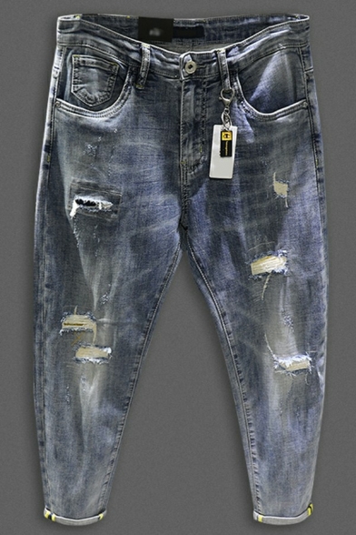 Men Sporty Denim Pants Solid Color Zip Closure Distressed Pocket Detail Fitted Denim Pants