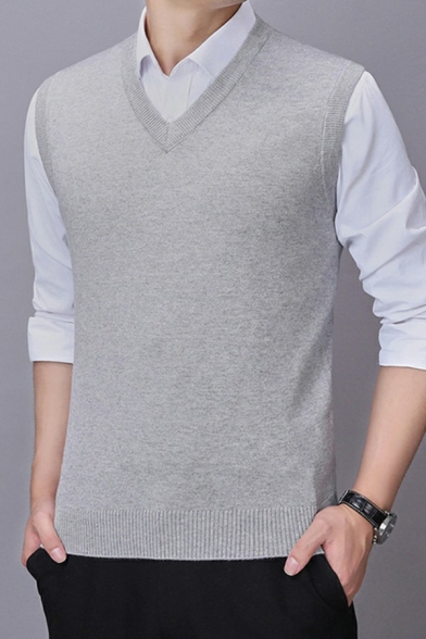 Mens Vintage Sweater Vest Pure Color Sleeveless V-Neck Skinny Fitted Knitted Sweater Vest