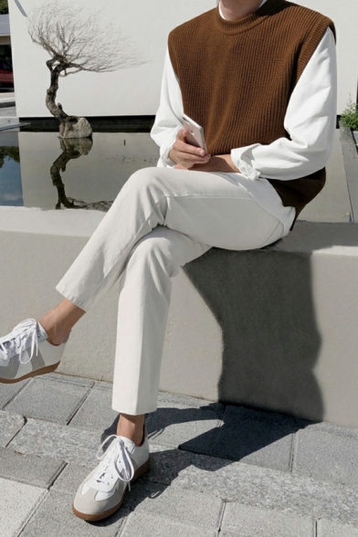Simple Vest Round Neck Solid Color Sleeveless Slim Fitted Knit Vest for Men